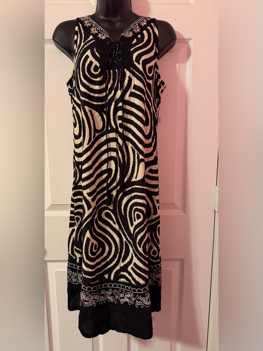 Black and Cream Lace-Up Midi Dress with Swirl Motif